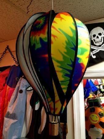 HOT AIR BALLOON SALES BY BALD EAGLE FLAG STORE FREDERICKSBURG VA USA, 540-374-3480 PHOTOGRAPH BY BALDEAGLEINDUSTRIES.COM