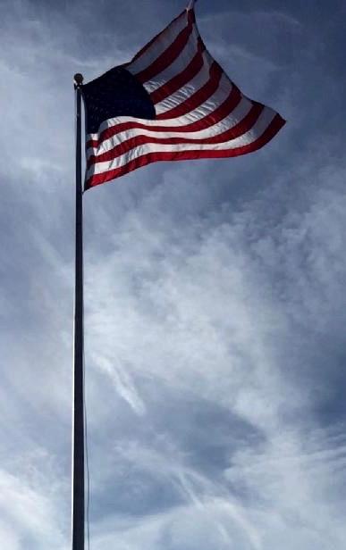 AMERICAN FLAG SALES AND FLAGPOLE SALES BY BALD EAGLE FLAG STORE DIVISION OF BALD EAGLE INDUSTRIES 540-374-3480 PHOTOGRAPH BY BALDEAGLEINDUSTRIES.COM