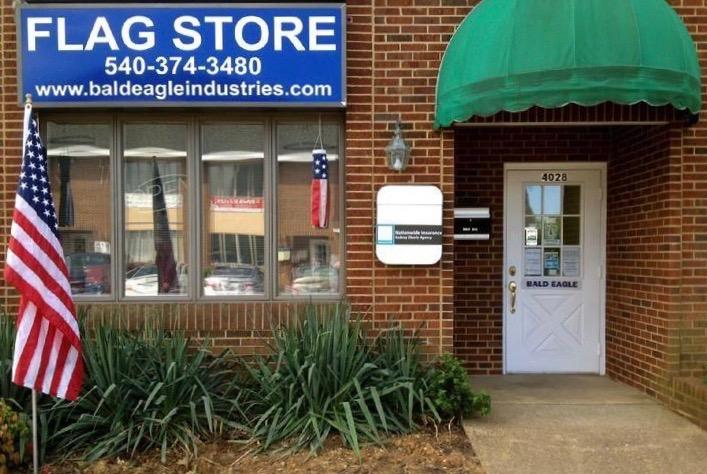 FLAGPOLE PARTS AND FLAGPOLE SALES BY BALD EAGLE FLAG STORE DIVISION OF BALD EAGLE INDUSTRIES FREDERICKSBURG VA USA 540-374-3480 PHOTOGRAPH BY BALDEAGLEINDUSTRIES.COM