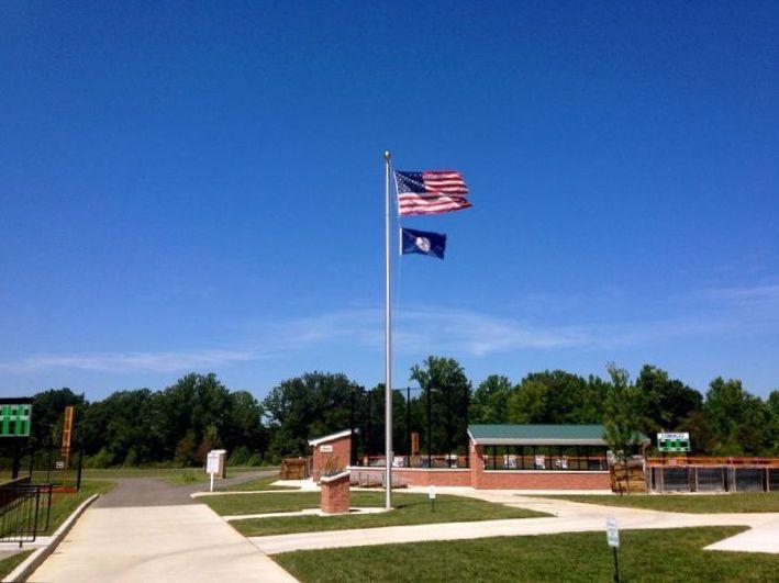 FLAGPOLE SALES AND UNITED STATES FLAG SALES BY BALD EAGLE FLAG STORE DIVISION OF BALD EAGLE INDUSTRIES FREDERICKSBURG VA USA, 540-374-3480 PHOTOGRAPH BY BALDEAGLEINDUSTRIES.COM SPECTACULAR FLAGPOLES SINCE 1979