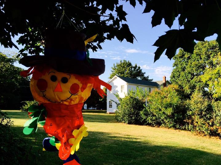 SCOTTY THE SCARECROW WINDSOCK BY BALD EAGLE FLAG STORE 540-374-3480 FREDERICKSBURG VA BALDEAGLEINDUSTRIES.COM flag store serving Richmond Hampton Newport News Norfolk Va Beach Arlington Alexandria Fairfax Springfield Woodbridge Stafford Quantico Marine Corps Base