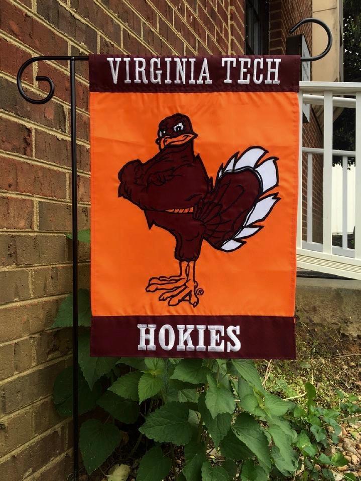 VIRGINIA TECH FLAG COLLEGE FLAG SALE BY BALD EAGLE FLAG STORE DIVISION OF BALD EAGLE INDUSTRIES, PHOTOGRAPH BY BALDEAGLEINDUSTRIES.COM (540) 374-3480 