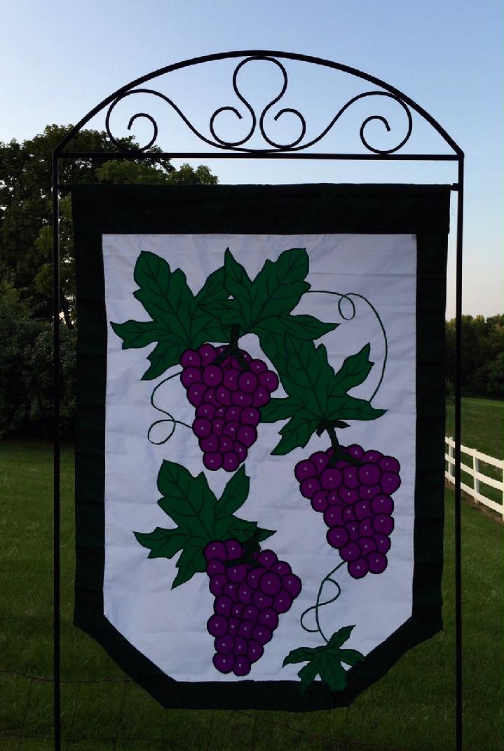 VINTAGE GRAPES FLAG ADORNED APPLIQUE FLAG BY BALD EAGLE FLAG STORE FREDERICKSBURG VA USA 540-374-3480 PHOTOGRAPH BY BALDEAGLEINDUSTRIES.COM