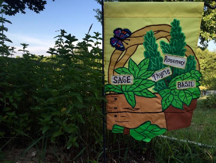 APPLIQUE HERB FLAG BY BALD EAGLE FLAG STORE FREDERICKSBURG VA USA 540-374-3480 PHOTOGRAPH BY BALDEAGLEINDUSTRIES.COM