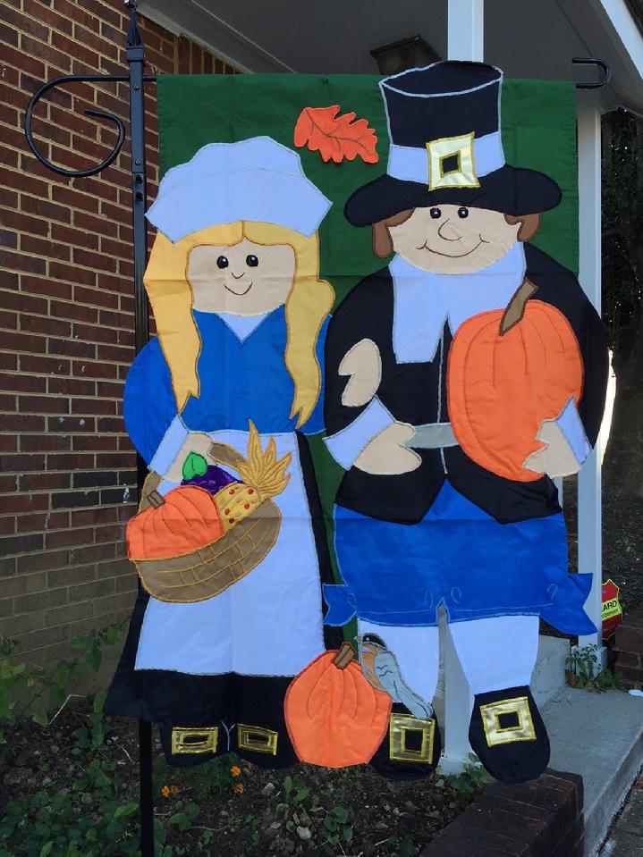 LARGE PILGRIMS FLAG, A DELUXE 3D APPLIQUE LARGE FLAG FOR THANKSGIVING BY BALD EAGLE FLAG STORE FREDERICKSBURG VA USA, (540) 374-3480 PHOTOGRAPH BY BALDEAGLEINDUSTRIES.COM