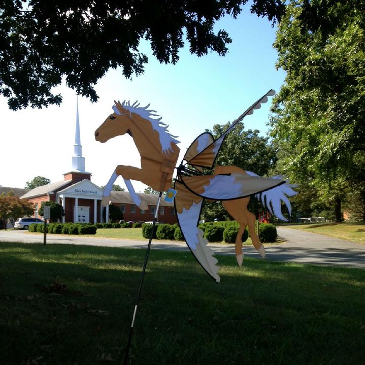PALOMINO SPINNER VINTAGE HORSE SPINNER BY BALD EAGLE FLAG STORE, 540-374-3480 A VERY RARE PALOMINO PRODUCED IN 2004, FROM THE OLDEST OPERATING COMMERCIAL FLAGPOLE AND FLAG STORE IN FREDERICKSBURG VA USA