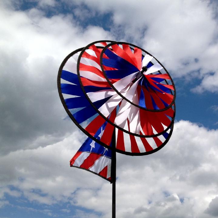 PATRIOTIC DECORATION BY BALD EAGLE FLAG STORE FREDERICKSBURG VA SERVING VA, MD, PA, OHIO, TENNESSEE, NORTH CAROLINA, NEW JERSEY, DISTRICT OF COLUMBIA, PHOTOGRAPH BY BALDEAGLEINDUSTRIES.COM, (540) 374-3480