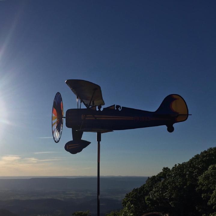 BIPLANE FOR SALE BY BALD EAGLE FLAG STORE FREDERICKSBURG VA USA, 540-374-3480 PHOTOGRAPH BY BALDEAGLEINDUSTRIES.COM