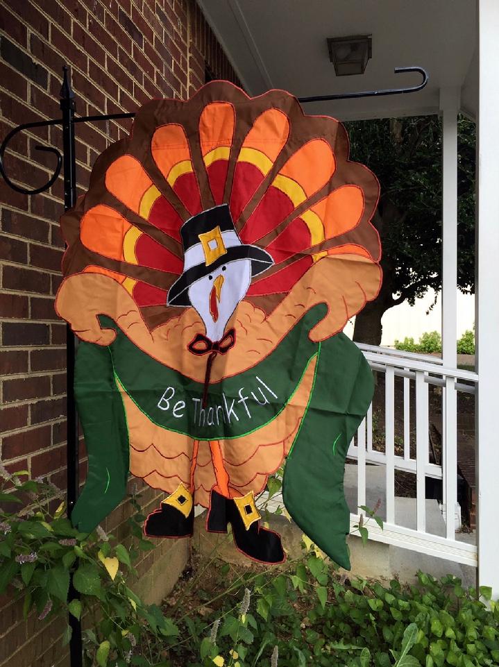 BE THANKFUL TURKEY FLG THANKSGIVING FLAG BY BALD EAGLE FLAG STORE 540-374-3480 PHOTOGRAPH BY BALDEAGLEINDUSTRIES.COM