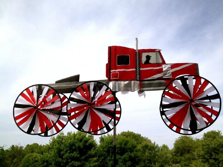 VINTAGE SOLARMAX NYLON ORIGINAL PRODUCTION RUN BIG RIG SPINNER COMMERCIAL TRACTOR TRAILER RIG SPINNER BY BALD EAGLE FLAG STORE DIVISION OF BALD EAGLE INDUSTRIES FREDERICKSBURG VA USA 540-374-3480 PHOTOGRAPH BY BALDEAGLEINDUSTRIES.COM