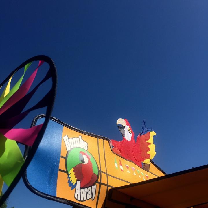 WHOLESALE SPINNER WIND SPINNER FLAG KITE AND WINDSOCK BY BALD EAGLE FLAG STORE FREDERICKSBURG VA, PHOTOGRAPH BY BALDEAGLEINDUSTRIES.COM (540) 374-3480