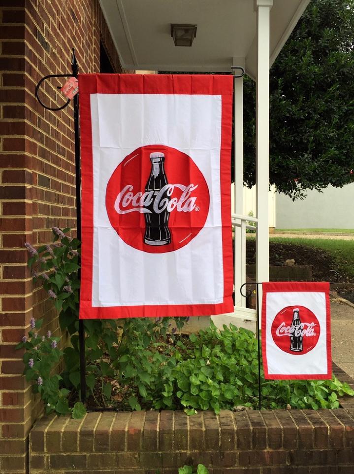 VINTAGE COCA-COLA FLAG SALES BY BALD EAGLE FLAG STORE, 540-374-3480 PHOTOGRAPH BY BALDEAGLEINDUSTRIES.COM