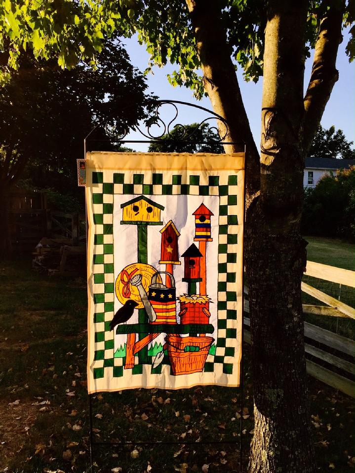 EXTRA LARGE DELUXE APPLIQUE BIRDHOUSE FLAG  FROM BALD EAGLE FLAG STORE FREDERICKSBURG VA 540-374-3480 BALDEAGLEINDUSTRIES.COM