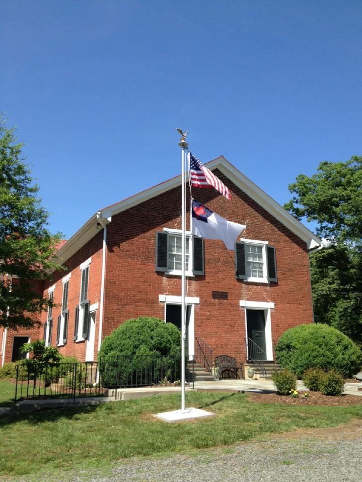 AMERICAN FLAG SALES BY BALD EAGLE INDUSTRIES FREDERICKSBURG VA USA, WHOLESALE FLAGPOLES AND FLAGS SINCE 1979, 540-374-3480 NATIONAL FLAG WHOLESALE, PHOTOGRAPH BY BALDEAGLEINDUSTRIES.COM
