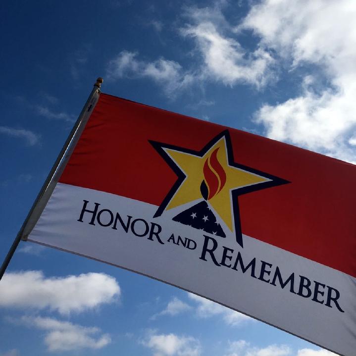 HONOR AND REMEMBER FLG BY BALD EAGLE FLAG STORE (540) 374-3480 PHOTOGRAPH BY BALDEAGLEINDUSTRIES.COM