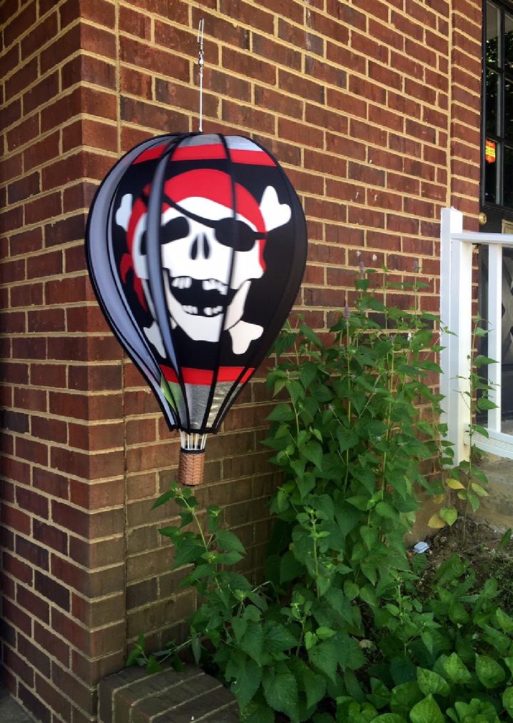 HOT AIR BALLOON SALES AND PIRATE FLAG SALES BY BALD EAGLE FLAG STORE FREDERICKSBURG VA USA, 540-374-3480 PHOTOGRAPH BY BALDEAGLEINDUSTRIES.COM