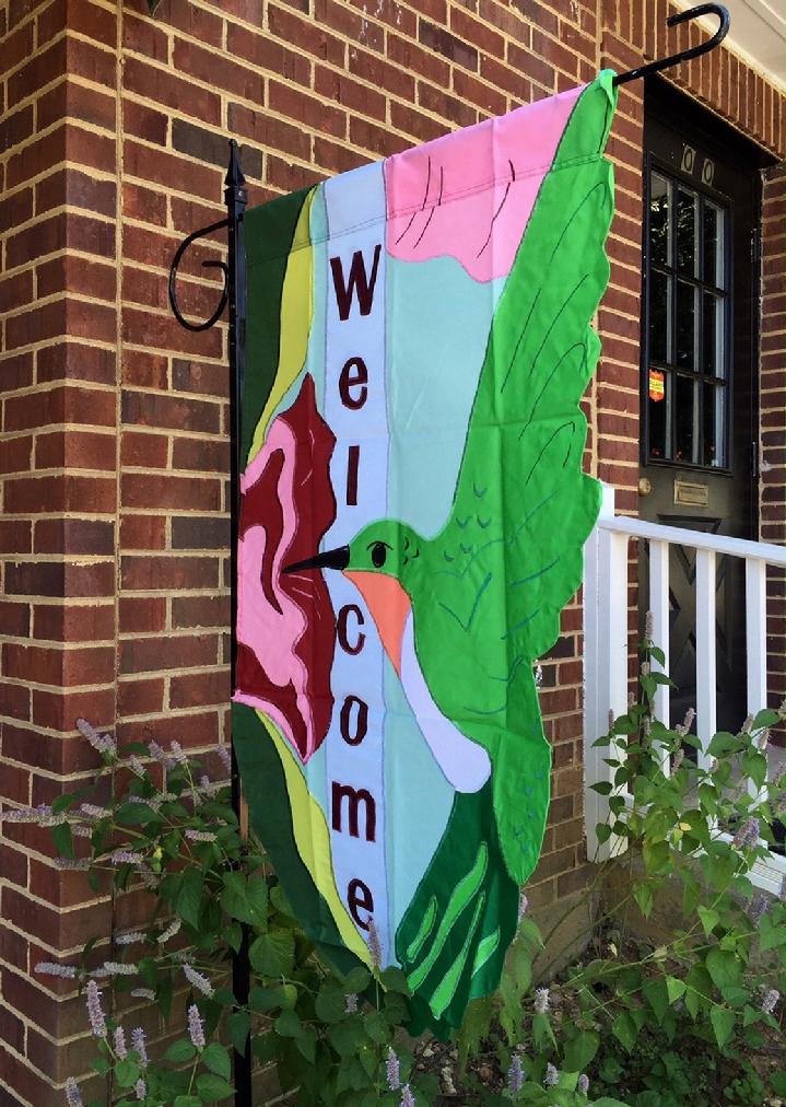 HUMMINGBIRD WELCOME FLAGVINTAGE APPLIQUÉ FLAG BY BALD EAGLE FLAG STORE FREDERICKSBURG VA USA 540-374-3480 PHOTOGRAPH BY BALDEAGLEINDUSTRIES.COM