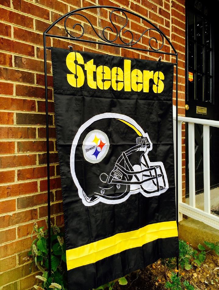 STEELERS FLAG NFL FLAG BY BALD EAGLE FLAG STORE FREDERICKSBURG VA USA, PHOTOGRAPH BY BALDEAGLEINDUSTRIES.COM (540) 374-3480 FLAG AND FLAGPOLE SALES BY BALD EAGLE INDUSTRIES SERVING RICHMOND, HAMPTON, NEWPORT NEWS, NORFOLK, VA BEACH, ARLINGTON, ALEXANDRIA, FAIRFAX, QUANTICO, STAFFORD
