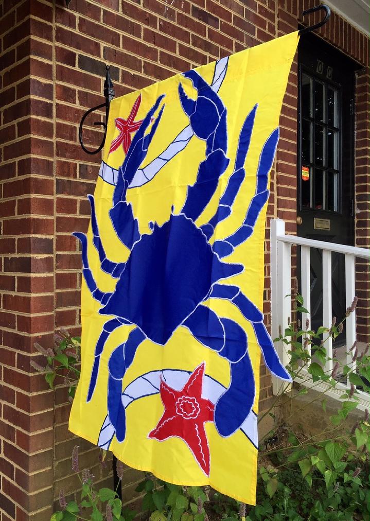 BLUE CRAB FLAG BY BALD EAGLE FLAG STORE FREDERICKSBURG VA USA 540-374-3480 PHOTOGRAPH BY BALDEAGLEINDUSTRIES.COM