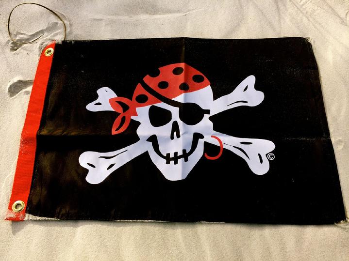 PIRATE FLAG BY BALD EAGLE FLAG STORE SERVING FREDERICKSBURG, RICHMOND, HAMPTON, NEWPORT NEWS, NORFOLK, VA BEACH, ARLINGTON, ALEXANDRIA, FAIRFAX, WINCHESTER, HARRISOBURG, SHENANDOAH, ROANOKE