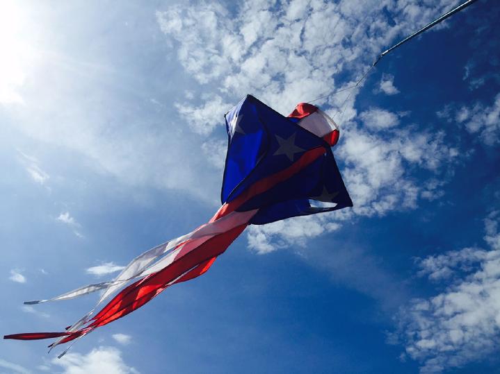 SOLARMAX® Nylon Patriotic Star Twister Windsock Produced in 2004 from Bald Eagle Industries and Bald Eagle Flag Store Fredericksburg VA, 540-374-3480