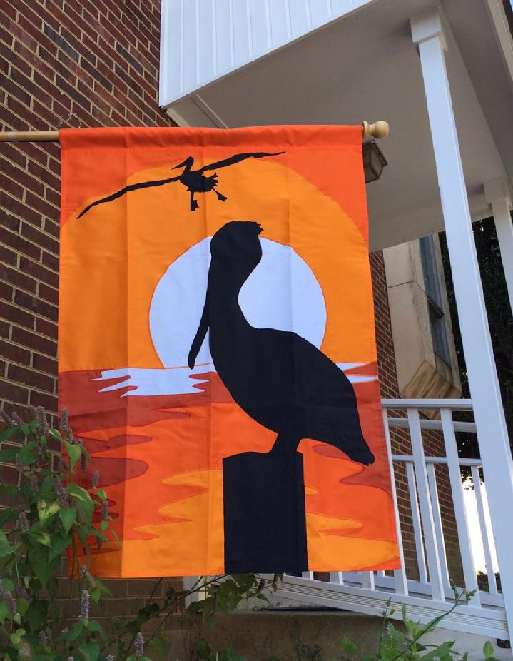 PELICAN FLAG BIRD FLAG BY BALD EAGLE FLAG STORE 540-374-3480 PHOTOGRAPH BY BALDEAGLEINDUSTRIES.COM