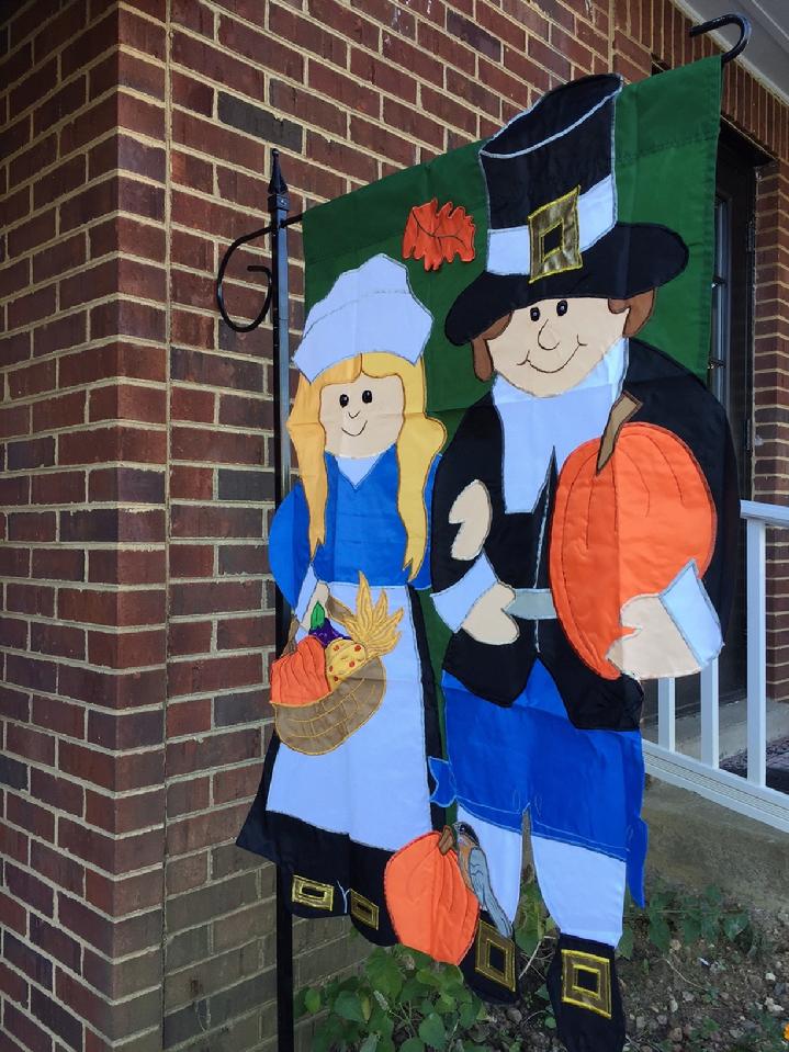 LARGE PILGRIMS FLAG, A DELUXE 3D APPLIQUE LARGE FLAG FOR THANKSGIVING BY BALD EAGLE FLAG STORE FREDERICKSBURG VA USA, (540) 374-3480 PHOTOGRAPH BY BALDEAGLEINDUSTRIES.COM