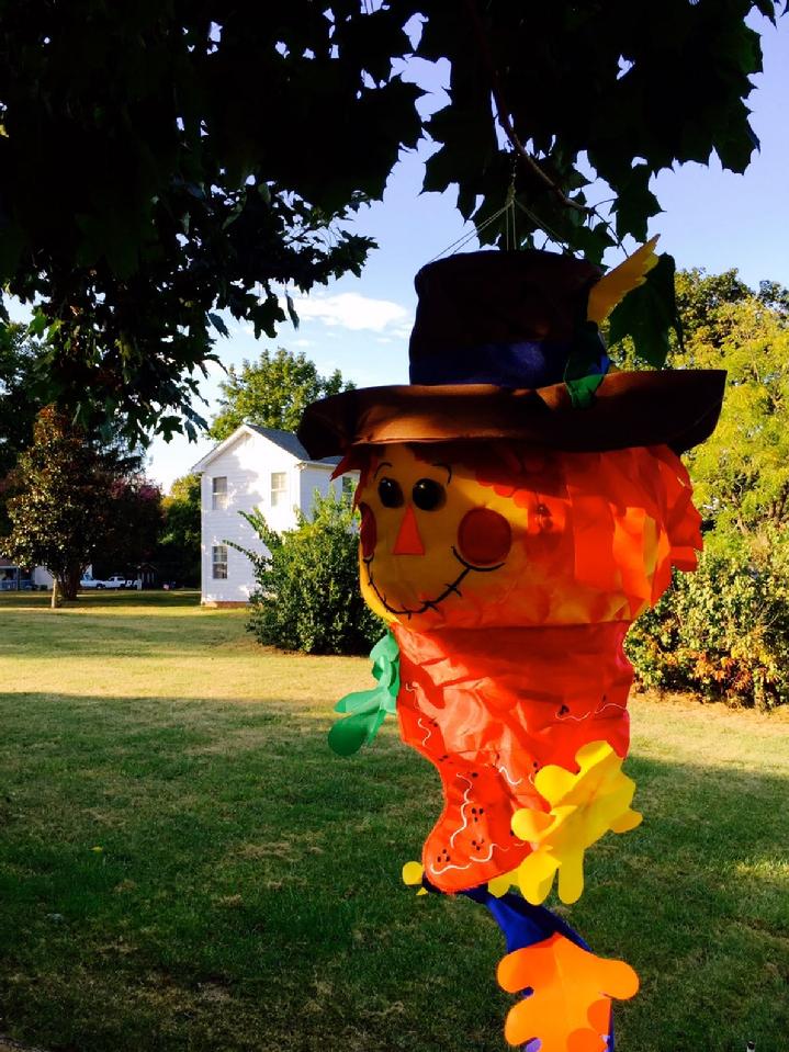 SCOTTY THE SCARECROW BY BALD EAGLE FLAG STORE FREDERICKSBURG VA (540) 374-3480 BALDEAGLEINDUSTRIES.COM