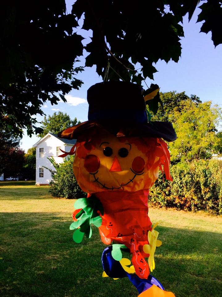 SCOTTY THE SCARECROW BY BALD EAGLE FLAG STORE FREDERICKSBURG VA (540) 374-3480 BALDEAGLEINDUSTRIES.COM