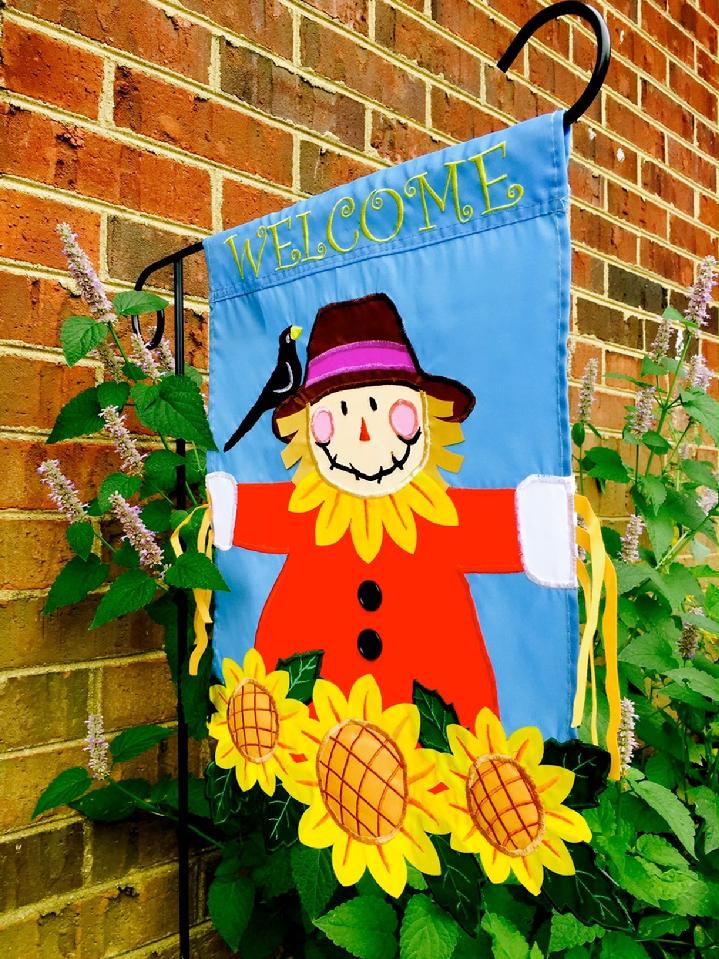 SCARECROW FLAG FALL GARDEN FLAG BY BALD EAGLE FLAG STORE serving Fredericksburg, Richmond, Hampton, Newport News, Norfolk, Va Beach, Arlington, Alexandria, Fairfax, Springfield, Woodbridge, Quantico, Stafford, 540-374-3480 BALDEAGLEINDUSTRIES.COM