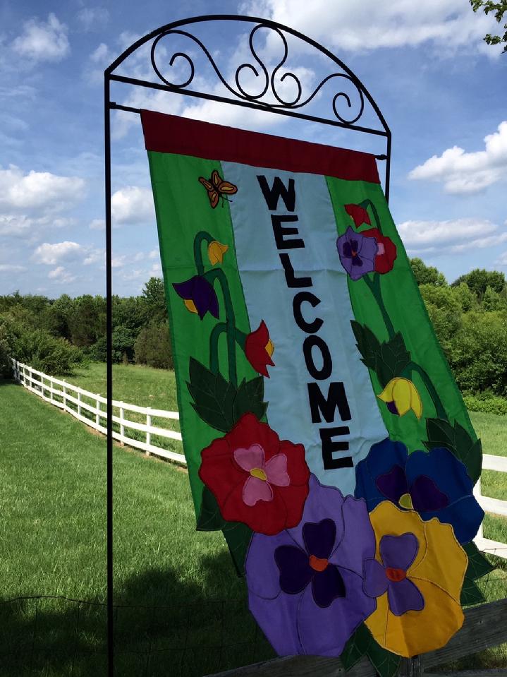 SPRING WELCOME FLAG SUMMER WELCOME FLAG BY BALD EAGLE FLAG STORE FREDERICKSBURG VA 540-374-3480 PHOTOGRAPH BY BALDEAGLEINDUSTRIES.COM
