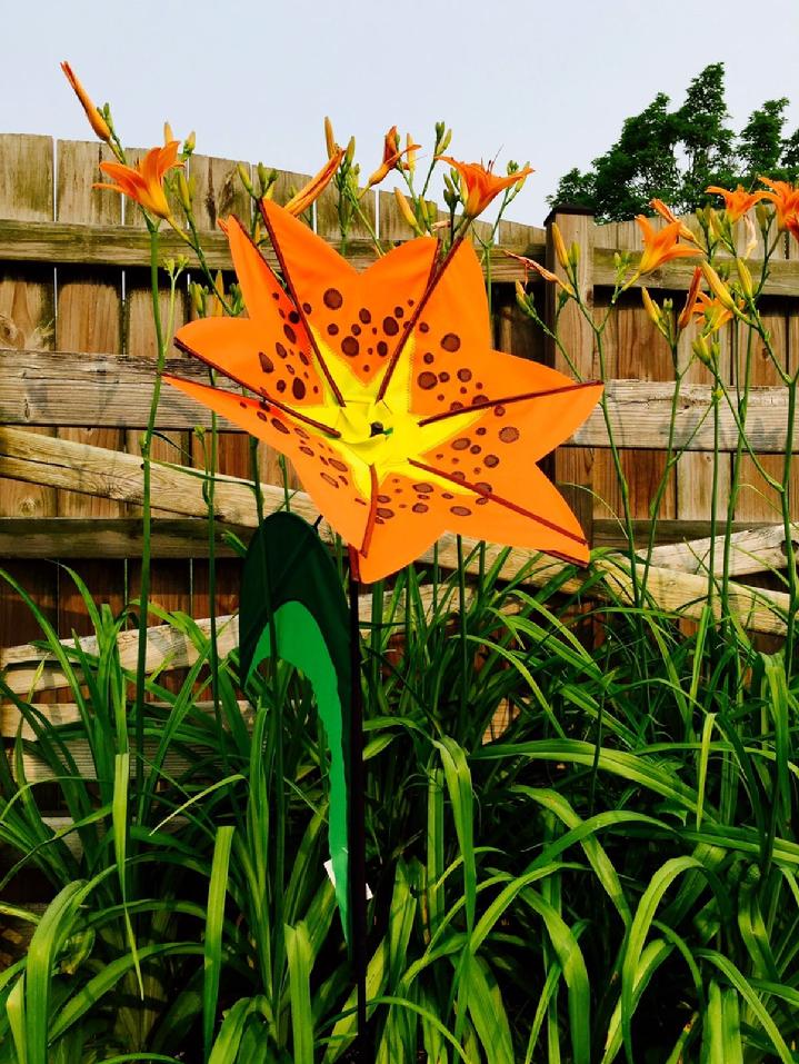 SOLARMAX® Nylon Tiger Lily Garden Spinner from Bald Eagle Flag Store serving Fredericksburg, Richmond, Hampton, Newport News, Norfolk, Va Beach, Arlington, Alexandria, Fairfax, Winchester, Harrisonburg and Roanoke, 540-374-3480, BALDEAGLEINDUSTRIES.COM